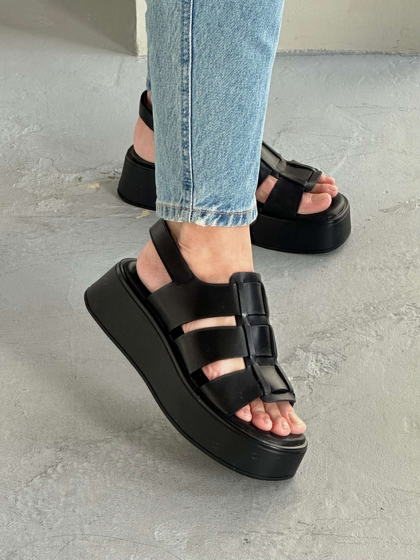 סנדלי פלטפורמה לנשים Vagabond Courtney